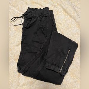 American Eagle Joggers